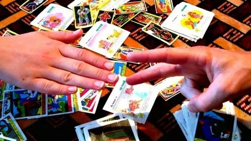 Игра на вкладыши
