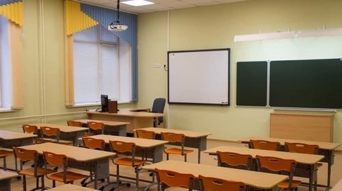 Учительница английского языка поплатилась