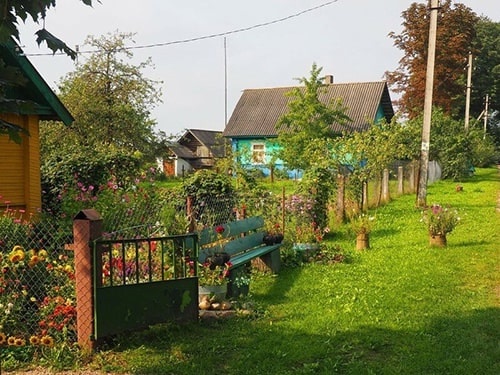 Жизнь в деревне на летних каникулах - деревня