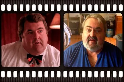 Уолтер Олкевич (Жак Рено)